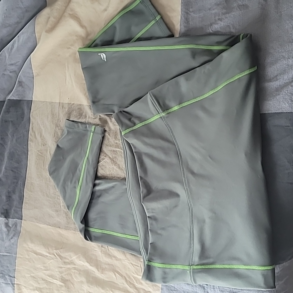 Fabletics Utility Legging